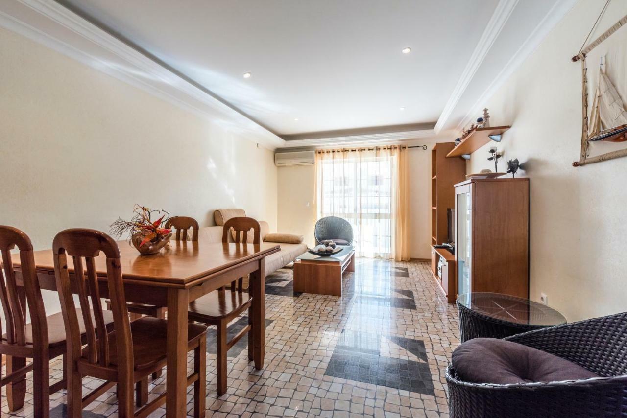 Apartamento Altura Esterno foto