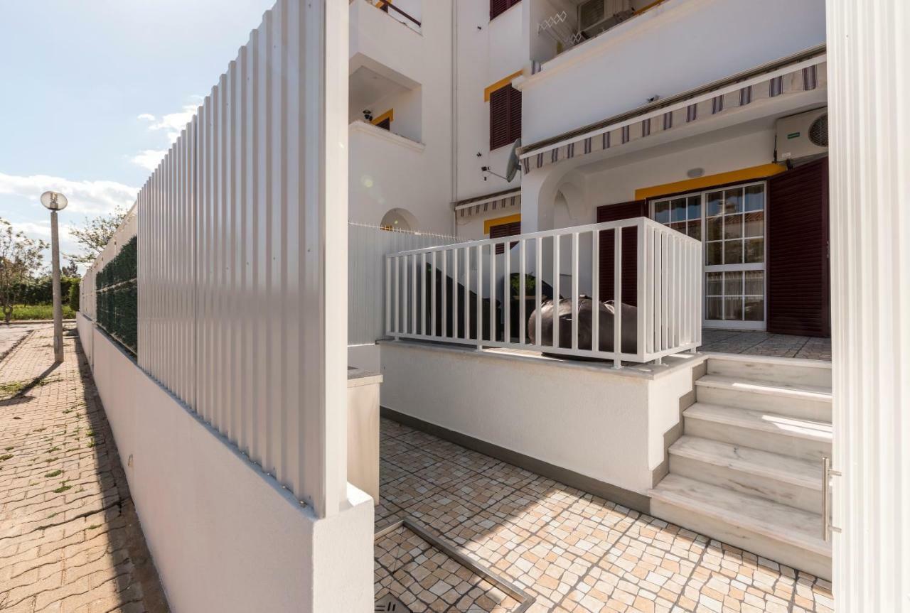 Apartamento Altura Esterno foto