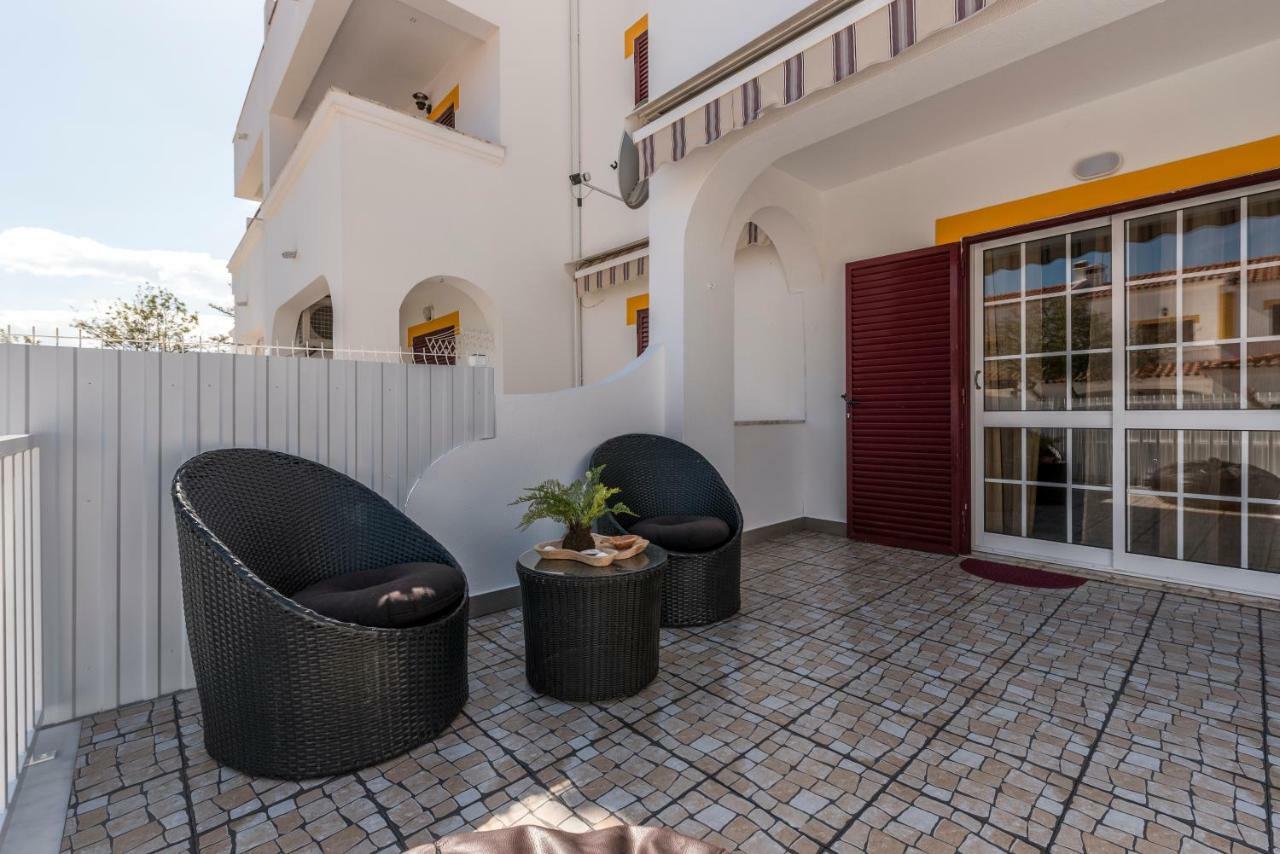 Apartamento Altura Esterno foto